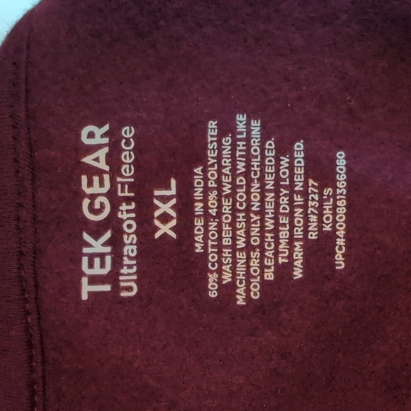Tek Gear Women's Maroon Ultrasoft Fleece Sweatshirt NWT - Picture 6 of 6
